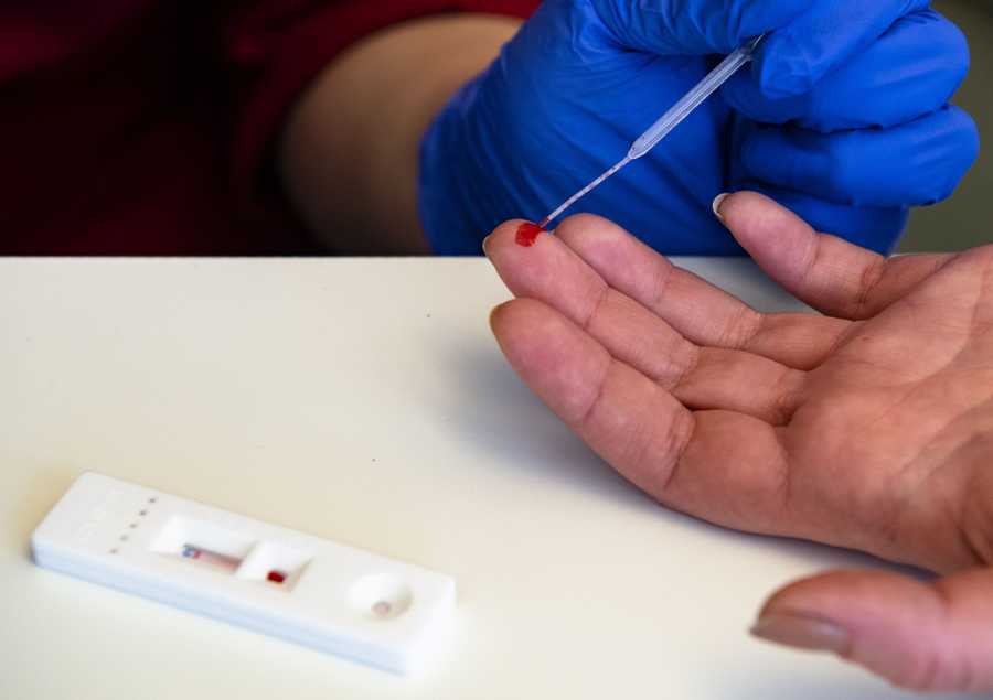 Muestra de sangre para determinar COVID-19 /Foto: Lotte Fernvall