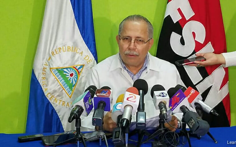Dr. Carlos Saénz Secretario del Minsa brinda informe sobre COVID-19