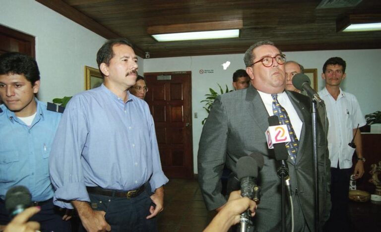 Daniel Ortega y Arnoldo Alemán