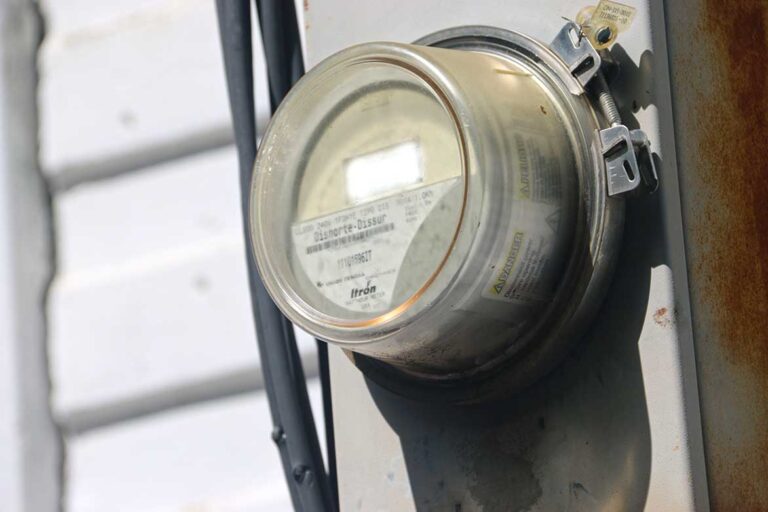 Gobierno redujo en un 3% el cobro en la tarifa de la energía eléctrica