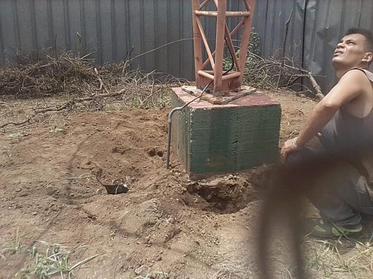 Roban cobre de torre de transmisión de Radio Corporación