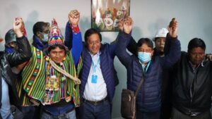 Luis Arce del MAS se declara ganador de las elecciones en Bolivia