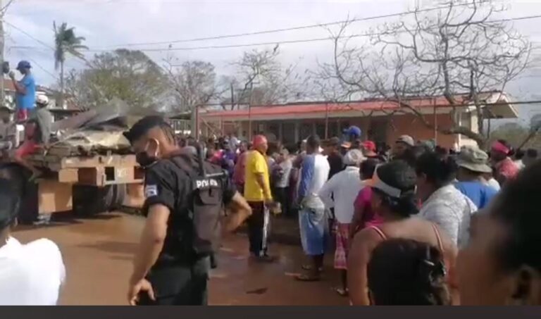 Policía sandinista amenaza a periodista de Nicaragua Actual