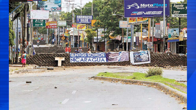 Se aplicarán cargos a quienes coloquen publicidad que promuevan acciones contra "las buenas costumbres"
