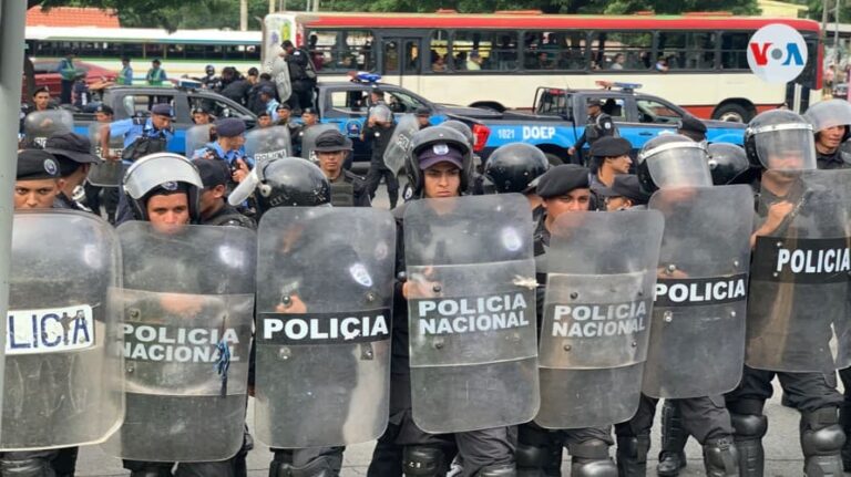 Detenciones arbitrarias en abril