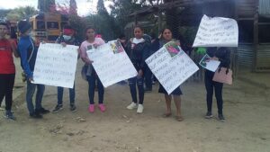 Familiares y amigos de la víctima protestaron para que la justicia sea implacable contra los asesinos de la fémina 