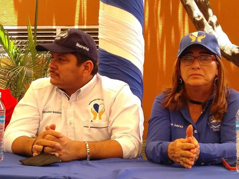 Fiscal asegura que "no son financiados, ni financiadores"