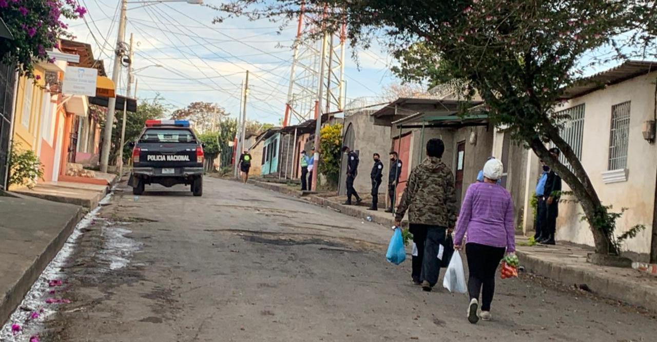 Vivienda de Pastor Rudy Palacios bajo asedio policial NicaraguaActual