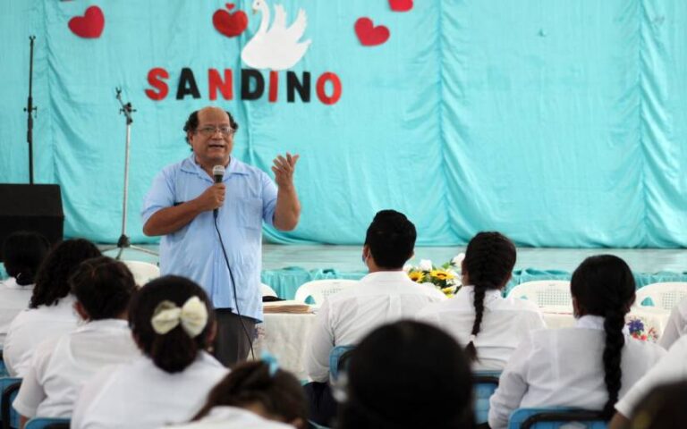 Estudiantes de la Escuela Normal reciben capacitación ideológica sobre ideales sandinistas