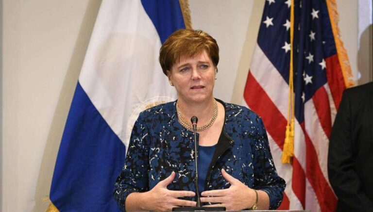 Laura Dogu nueva embajadora en Honduras