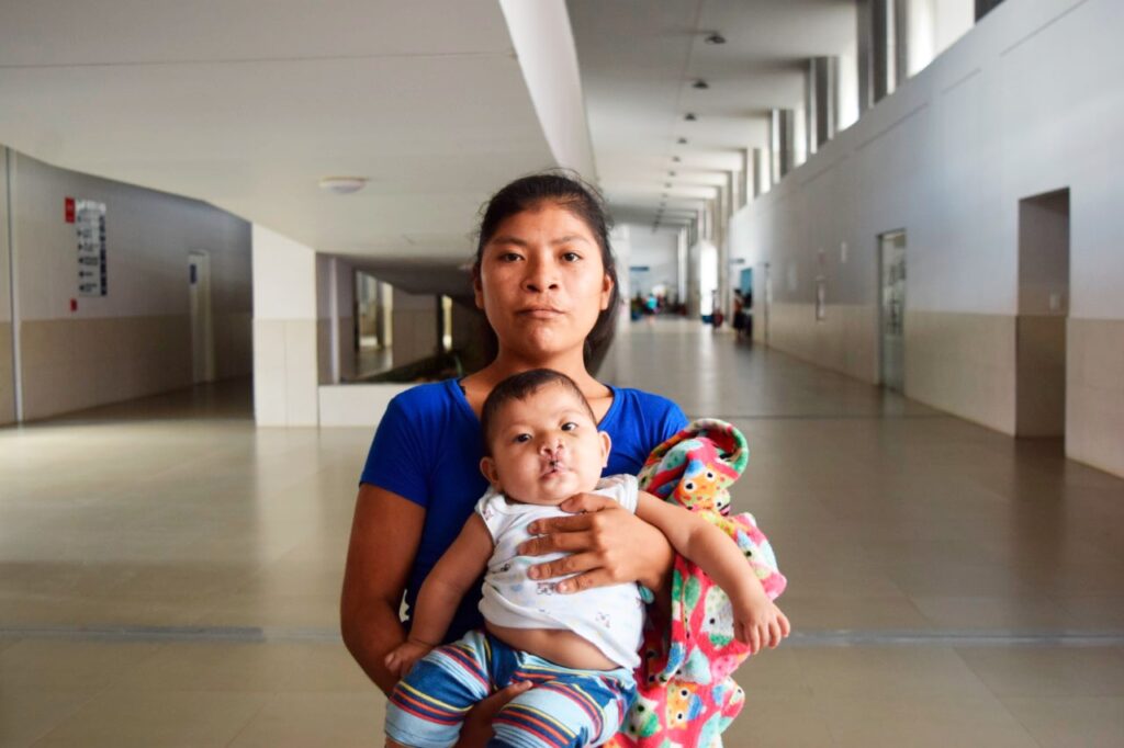 Sofía López y su hija beneficiadas por Operación Sonrisa Nicaragua Foto Cortesía 2
