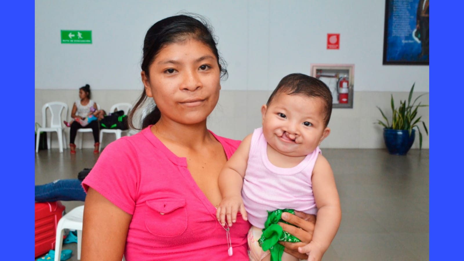Sofía López y su hija beneficiadas por Operación Sonrisa Nicaragua Foto Cortesía