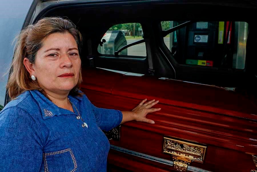 Fátima Vivas madre de Faber López asesinado en el contexto del 2018