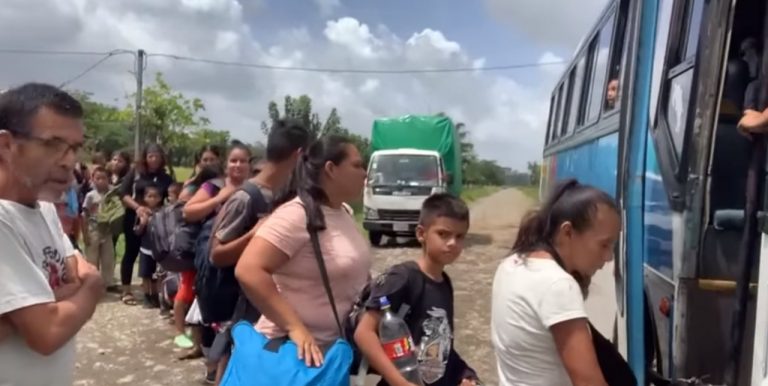 Evacúan a pobladores de la zona norte de Costa Rica fronteriza con Nicaragua ante llegada del ciclón Bonnie