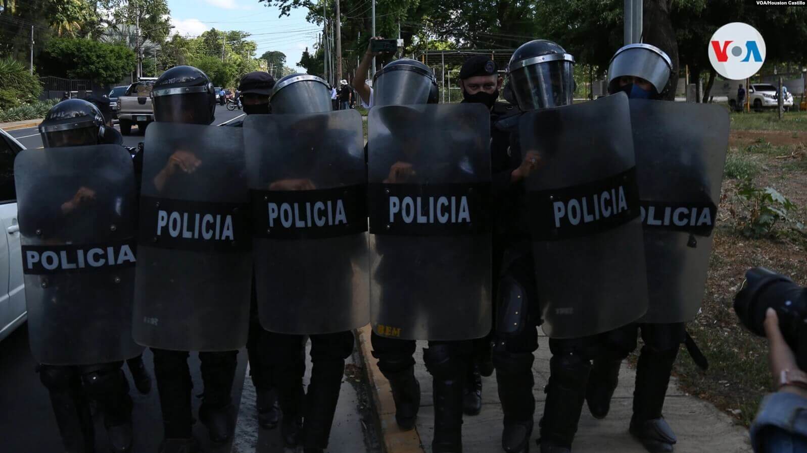 Dictadura de Nicaragua aniquila todos los espacios de libertad en un año.