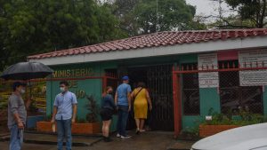 Fachada principal del Ministerio de Salud en Managua. Foto: Confidencial