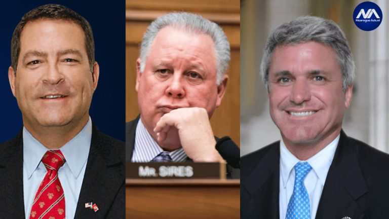 Albio Sires, Mark Green y Michael McCaul
