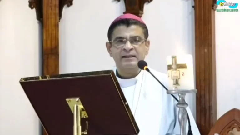 monseñor rolando Álvarez reaparece en un video desde donde esta secuestrado