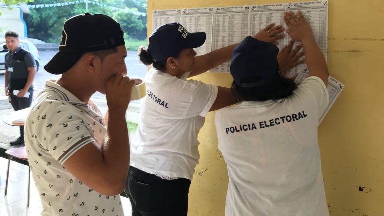 policias electorales