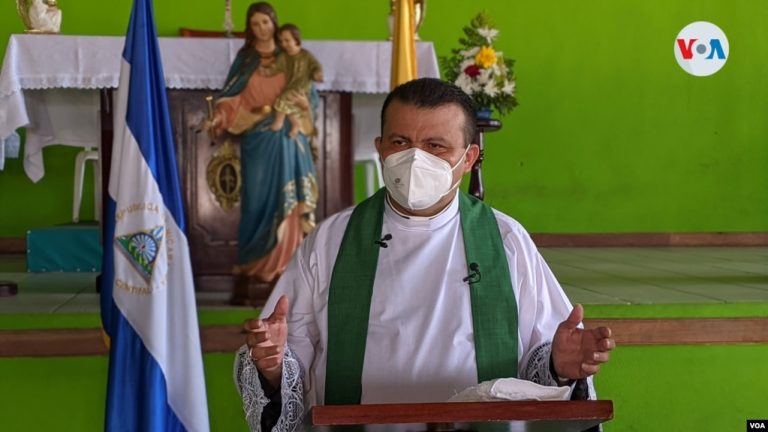 Padre Vallejos Iglesia