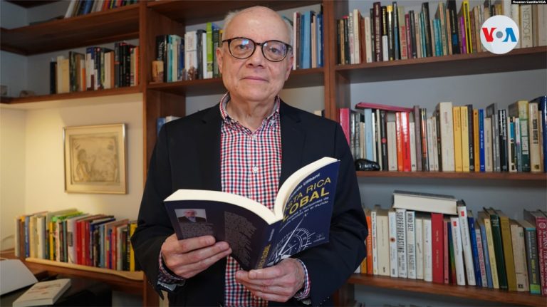 El exembajador de Costa Rica ante las Naciones Unidas y periodista, Eduardo Ulibarri