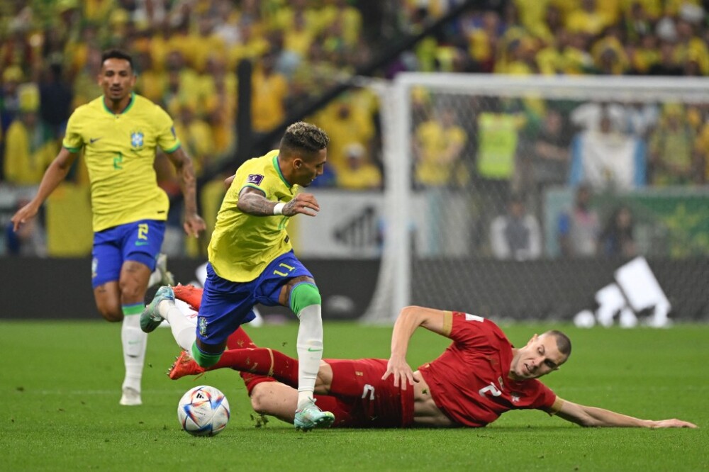 Brasil frente a Serbia en qatar 222