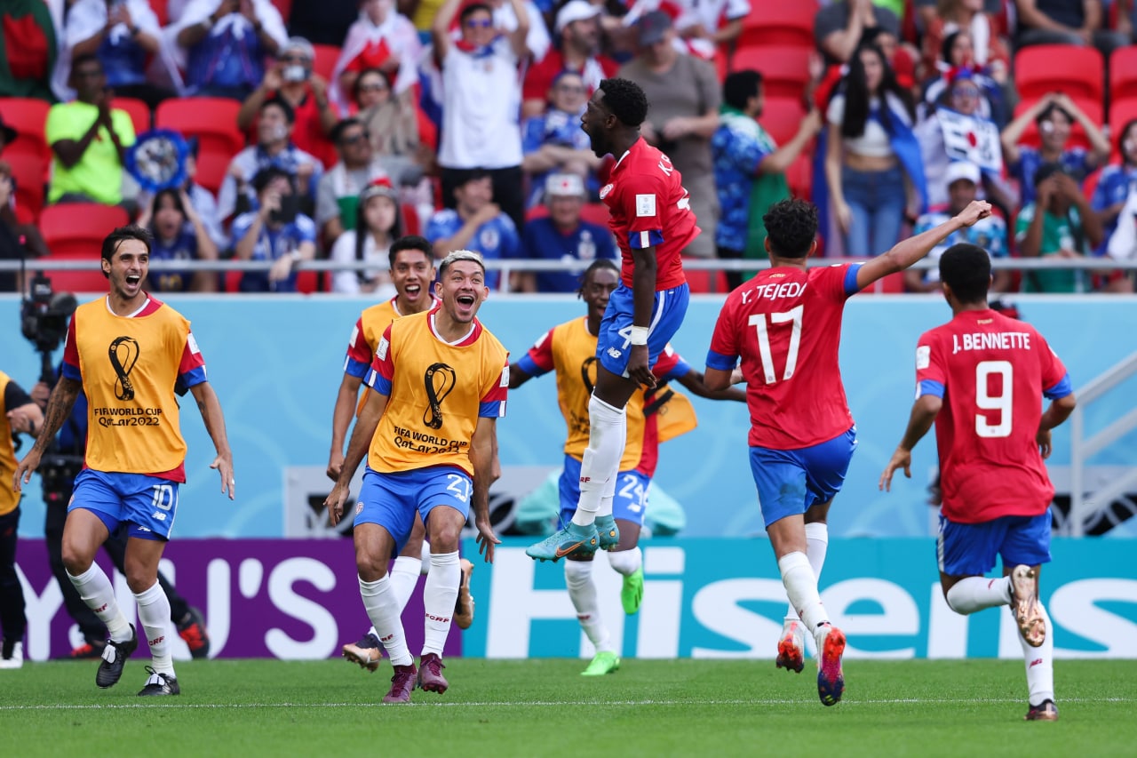 Costa Rica gana a Japon 1 a 0 en el mundial de Catar