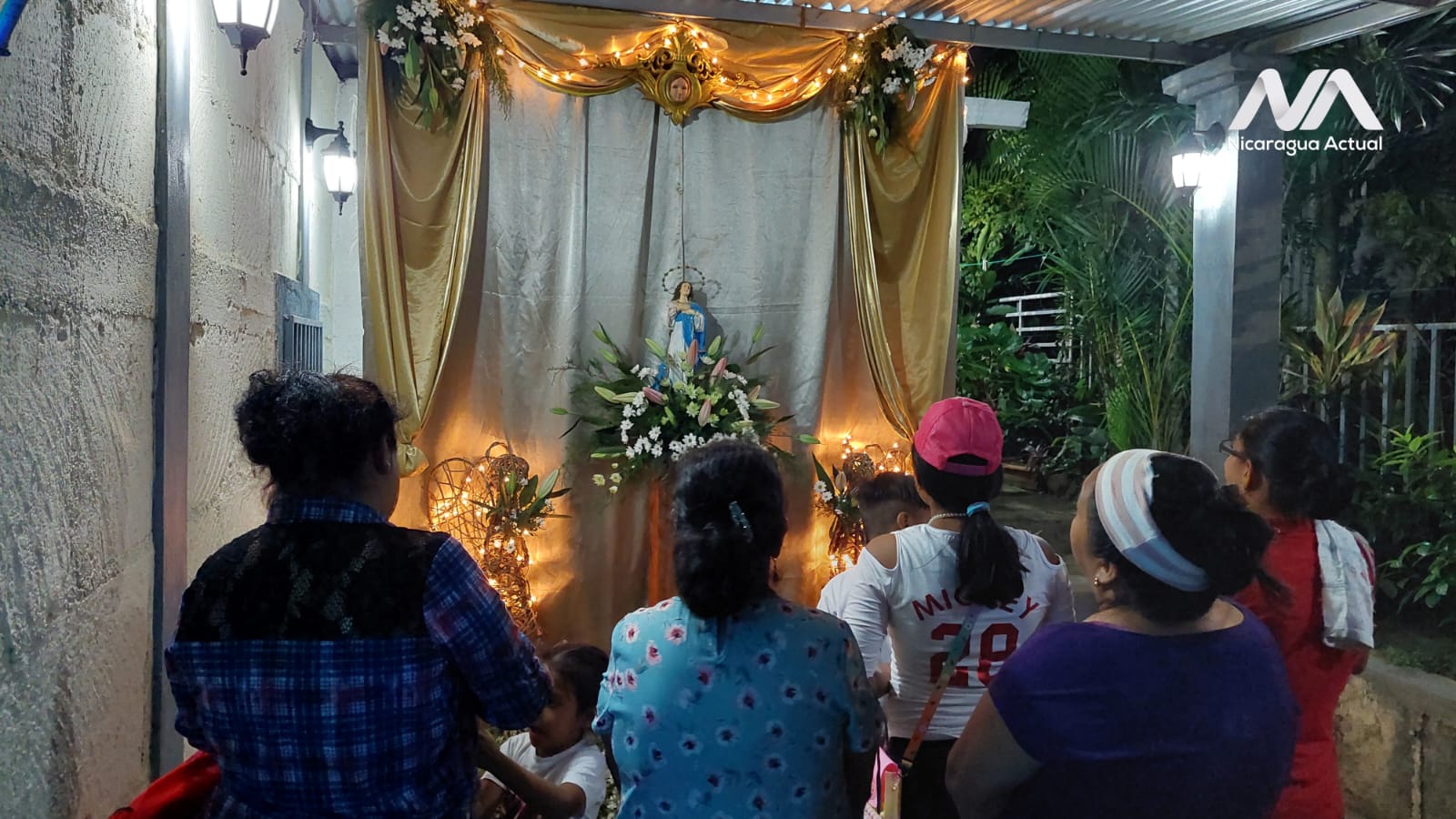 catolicos celebran la griteria en nicaragua En León la "Gritería Chiquita".