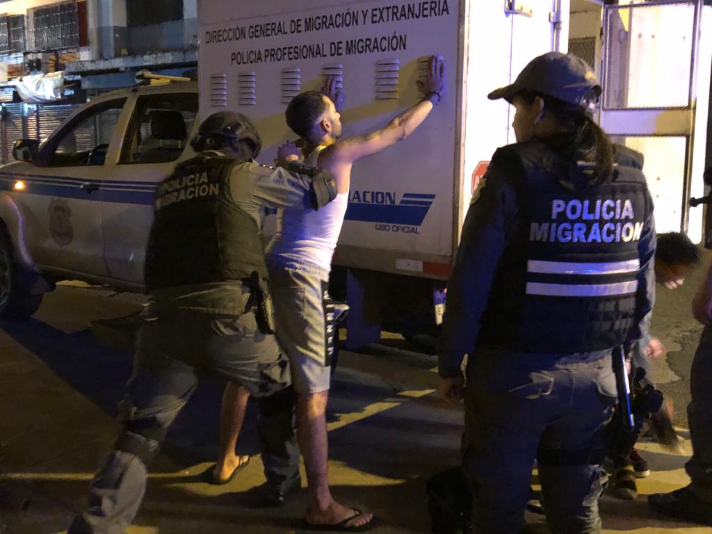 policia de migracion de costa rica detiene a 19 venezolanos