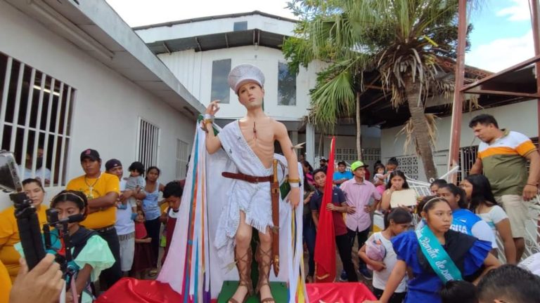 Policía prohibe procesión de San Sebastián en Monimbó
