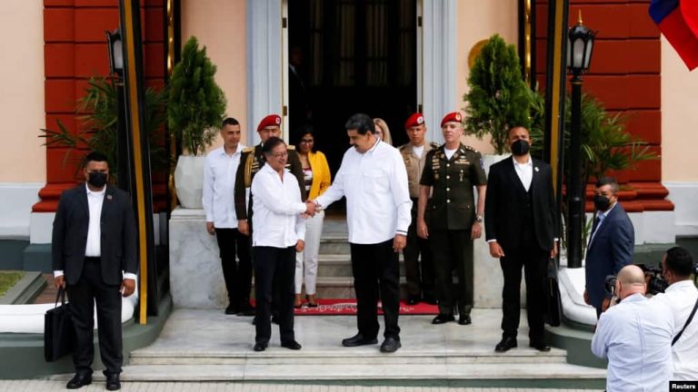 Petro y Maduro se reúnen nuevamente
