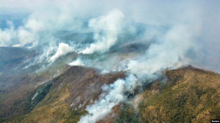Las comunidades cubanas de Vivero Dos, Pueblo Nuevo y La Mensura fueron las más afectadas por el fuego.