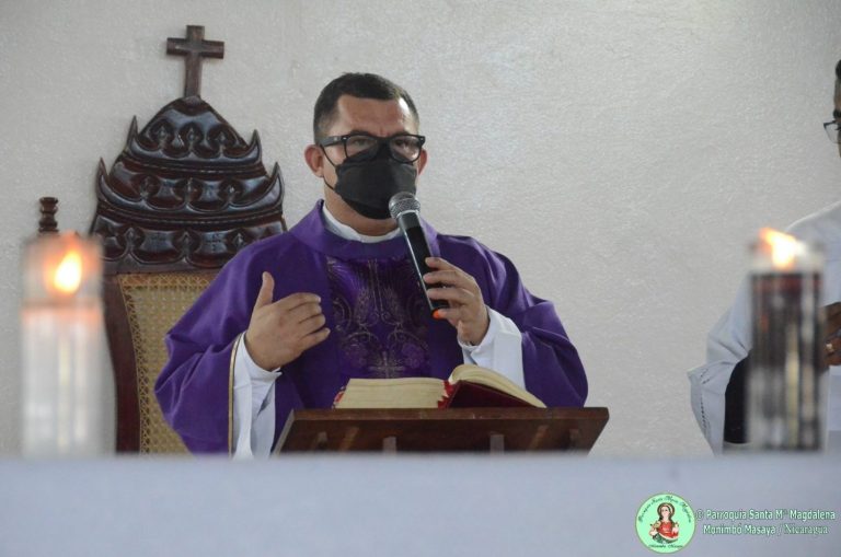 padre bismarck conde vicario foraneo de masaya