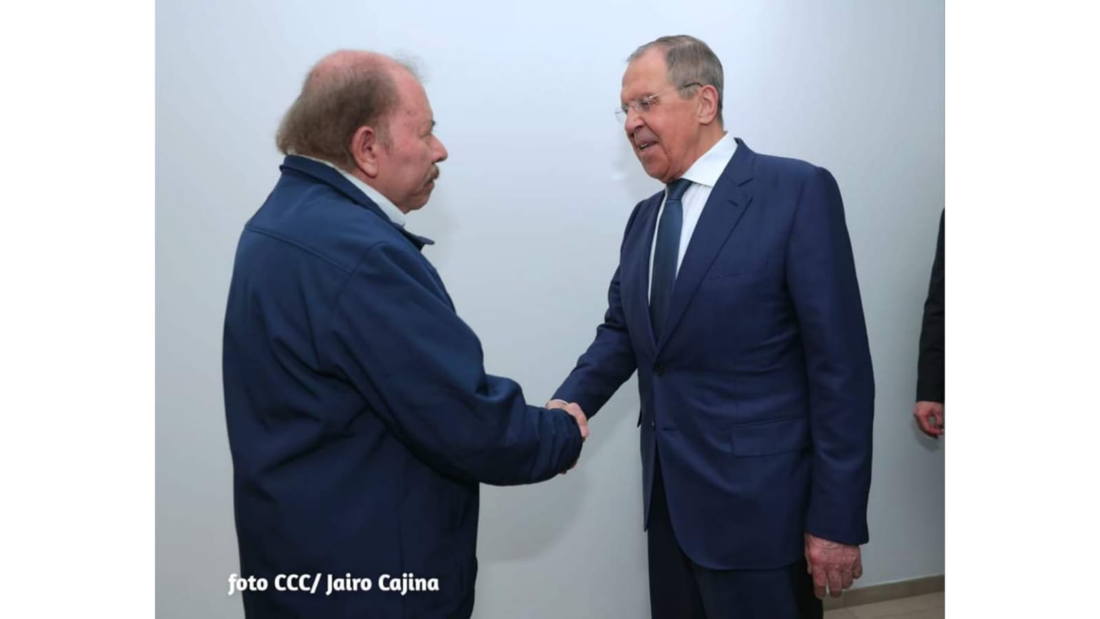 Daniel Ortega recibe al canciller ruso