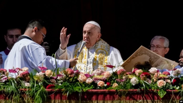 papa Francisco cuestiona respuesta de occidente en la guerra entre Rusia y Ucrania
