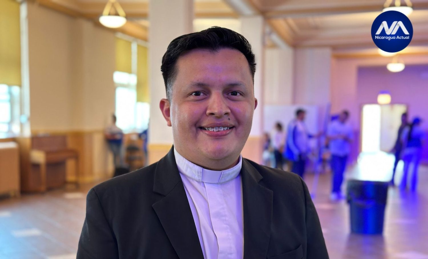 Padre Erick Díaz, exiliado en Estados Unidos