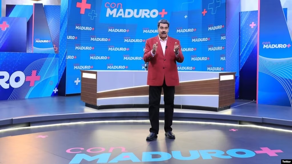 El presidente Nicolás Maduro durante su programa 'Con Maduro +', transmitido los lunes a través del canal del Estado.