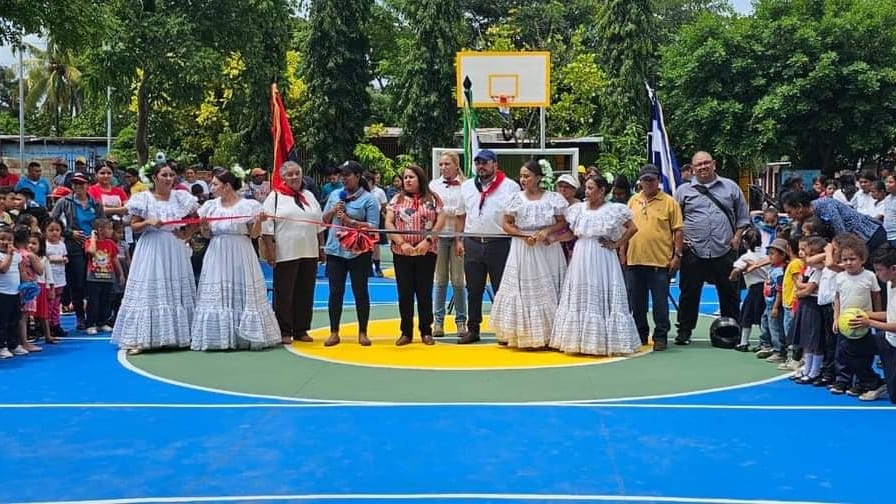 Alcaldía de Masaya celebra inauguración de cancha multiuso. Foto: comuna sandinista