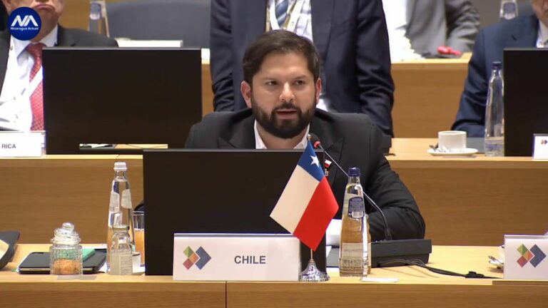 Boric critica a las dictaduras de Nicaragua, Cuba y Venezuela en la UE-CELAC Foto Nicaragua Actual