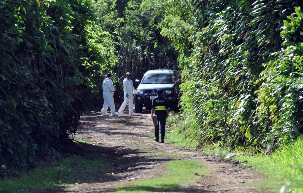 autoridades del OIJ encuentran cadaver en descomposicion de una mujer nicaraguense en un cafetal en Costa Rica