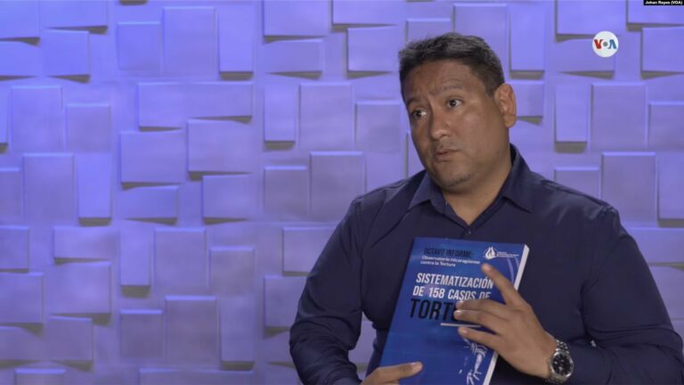uan Carlos Arce, abogado y defensor de derechos humanos de la ONG “Nicaragua Nunca Más”, durante una entrevista con la Voz de América en Bogotá, Colombia, el pasado 28 de julio de 2023 en Bogotá, Colombia.