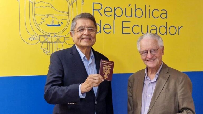 Ecuador nacionaliza a Sergio Ramírez Mercado Foto Nicaragua Actual