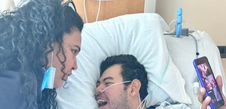 Miguelito Mora sale de UCI foto tomada de 100% Noticias