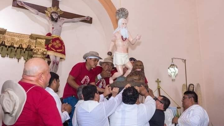 San Jerónimo, el patrono de Masaya, es bajado de su altar para dar inicio a sus fiestas patronales. Foto: redes sociales.