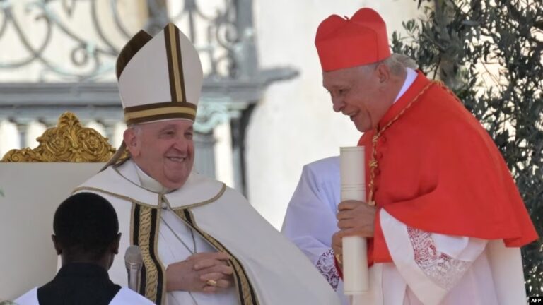 papa francisco nombra a 21 cardenales Foto VOA