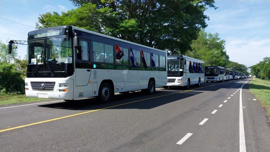Preven instalar cámaras de seguridad en buses chinos.