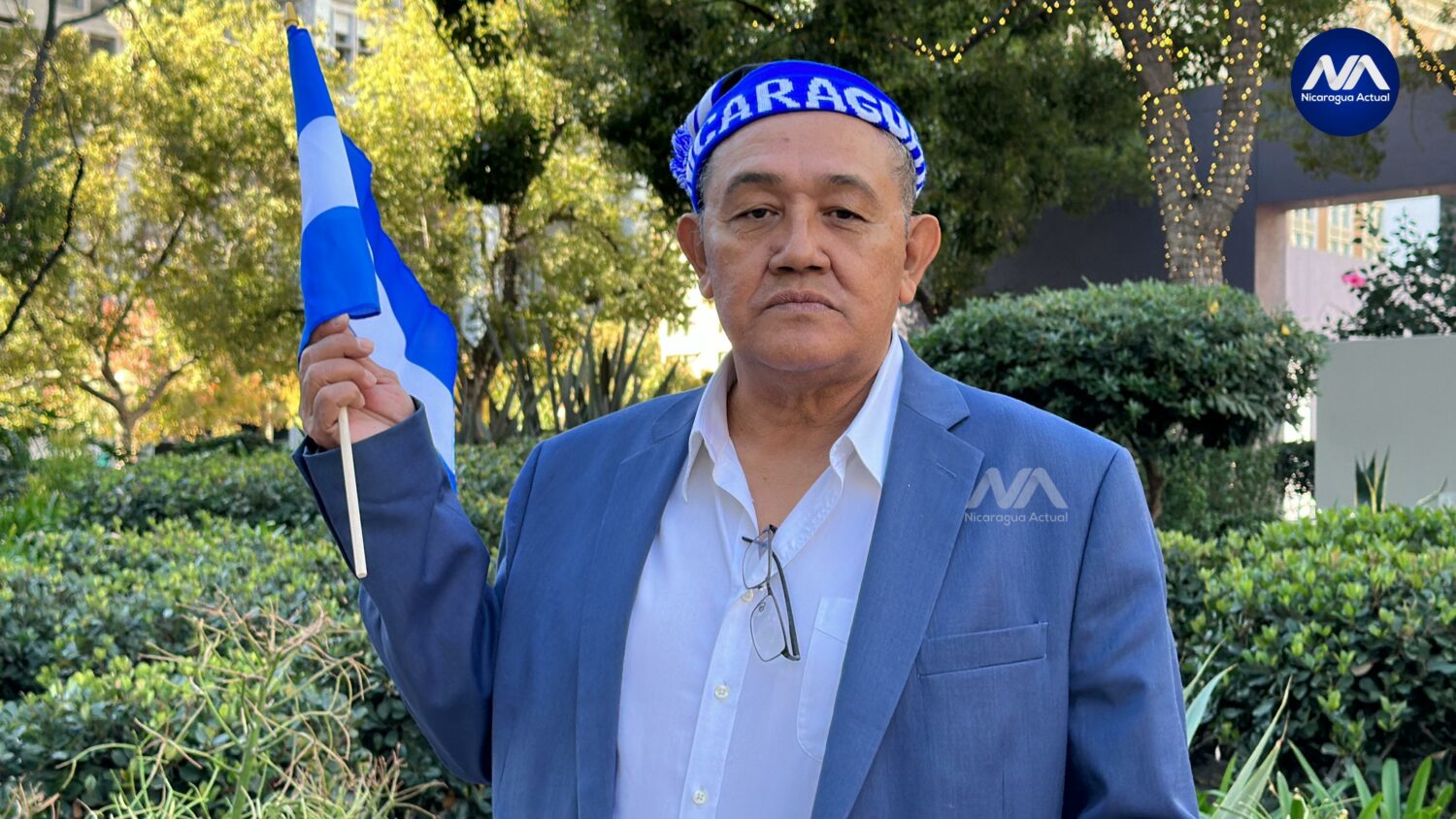 Marlon Saenz alias el Chino Enoc participa en su primera marcha azul y blanco Foto Nicaragua Actual