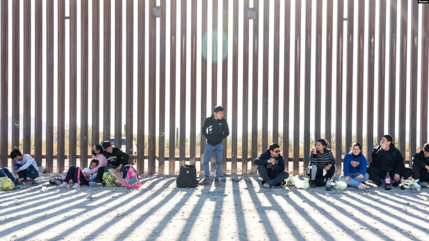 Migrantes en frontera de México con EEUU.