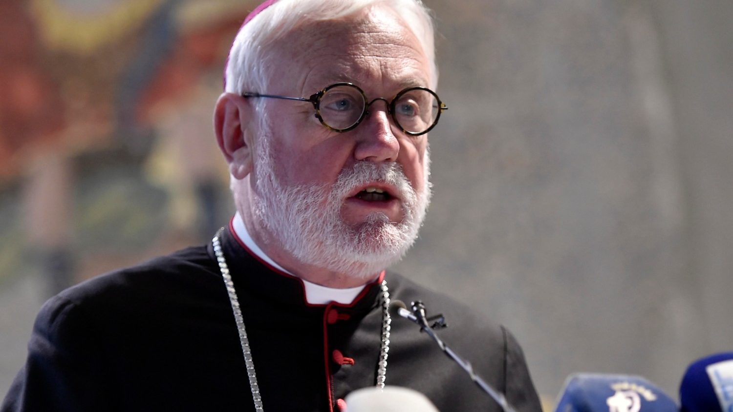 Arzobispo Paul Gallagher, Canciller del Vaticano, sobre religiosos liberados en Nicaragua.
