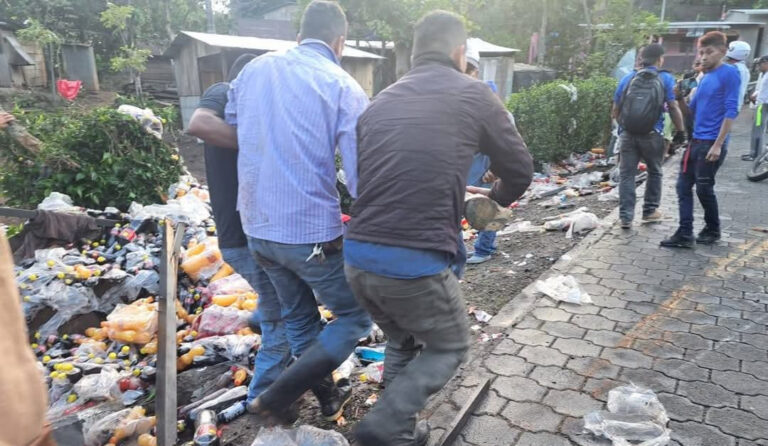 dos muertos en vuelco de camión en matagalpa